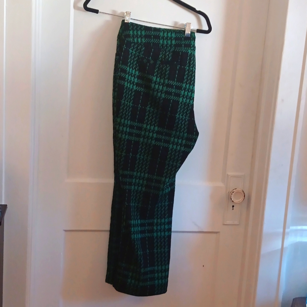 New York & Company Green Plaid Pants